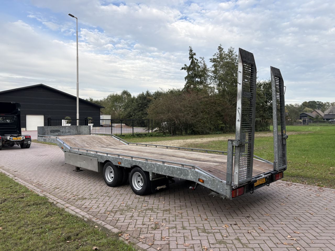 Be oplegger 8 TON semi dieplader veldhuizen