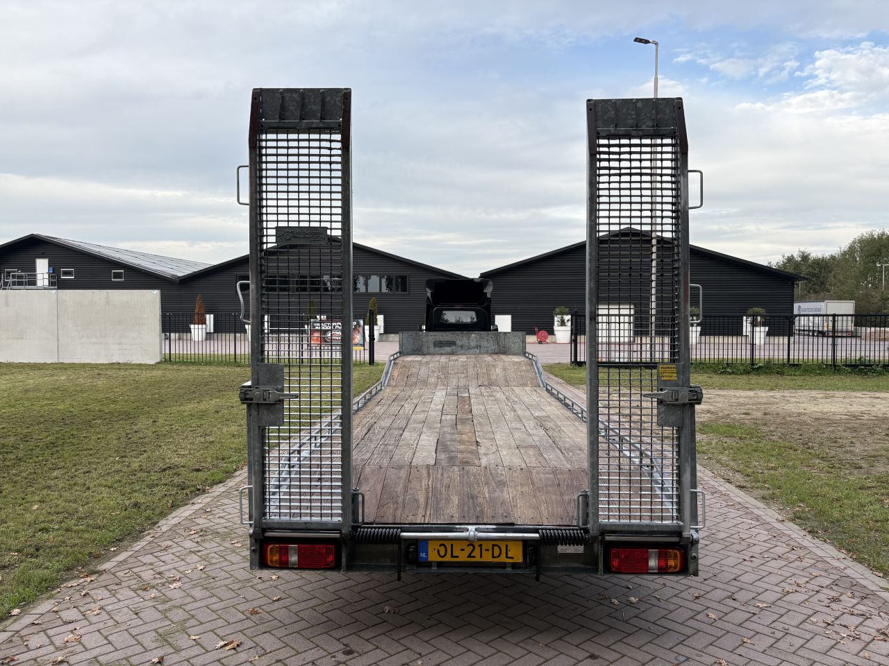Be oplegger 8 TON semi dieplader veldhuizen