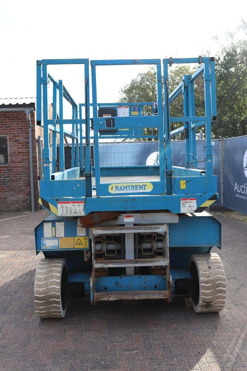 Scherenbühne Genie GS-2668 Elektrisch 567 kg 9,9 m 2008