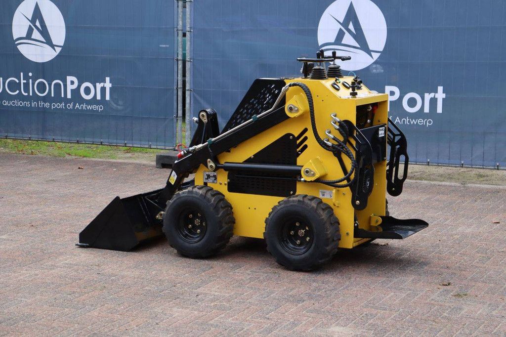 Delano Skid Steer Loader Petrol 18hp 2026