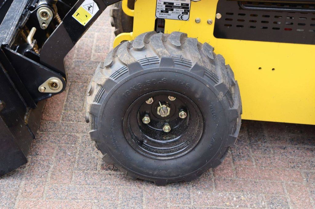 Delano Skid Steer Loader Petrol 18hp 2026