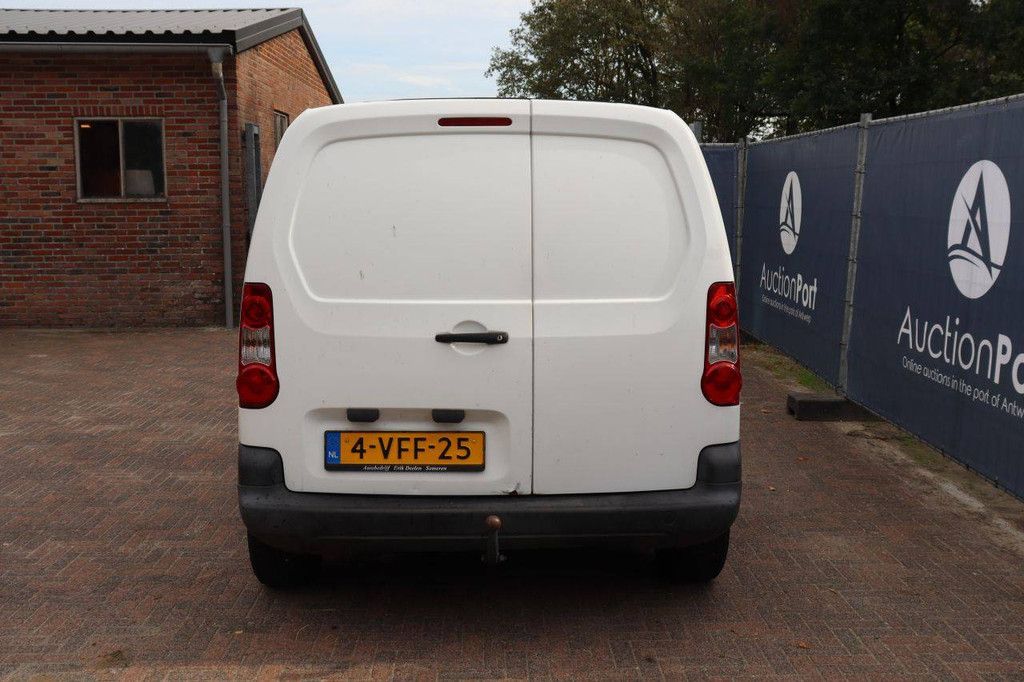 Peugeot Partner 120 L1 1.6HDIF 66kW- 2PL Diesel 90 PS Kastenwagen 2009