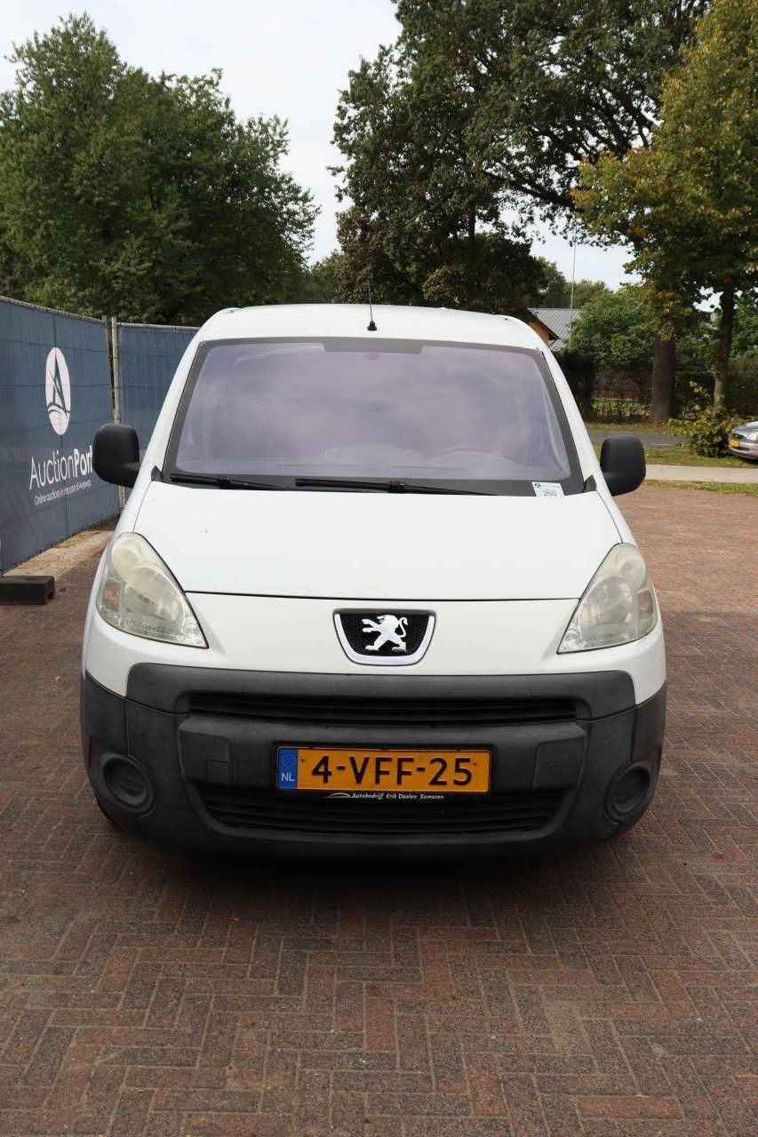 Peugeot Partner 120 L1 1.6HDIF 66kW- 2PL Diesel 90 PS Kastenwagen 2009