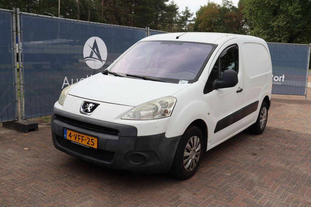Peugeot Partner 120 L1 1.6HDIF 66kW- 2PL Diesel 90 PS Kastenwagen 2009