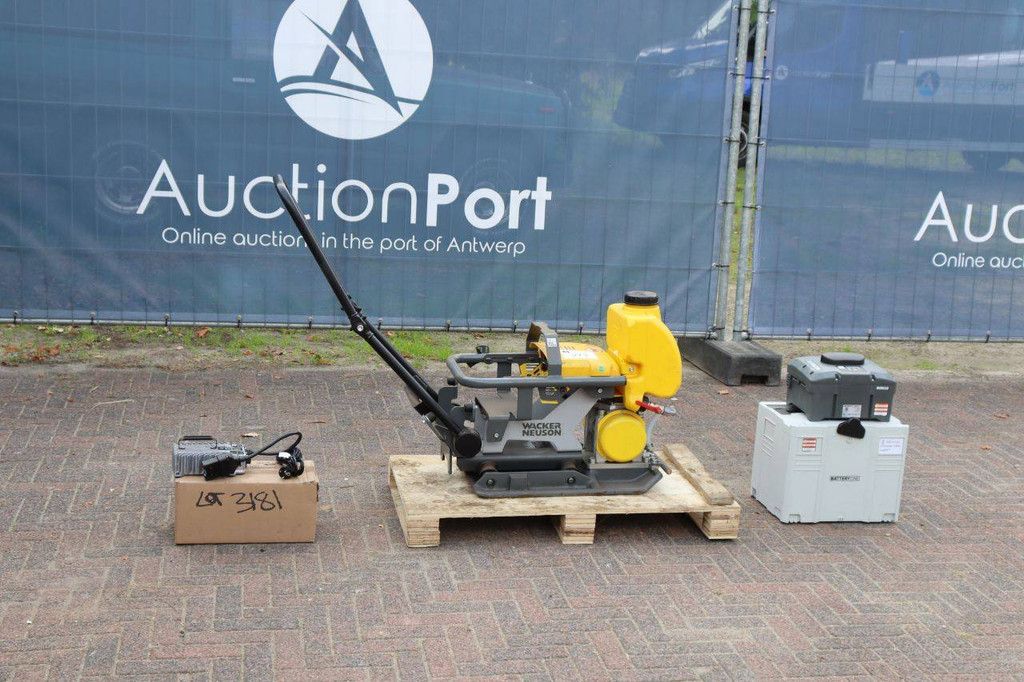 Wacker Neuson AP1840e Elektrische Vibrationsplatte 1,2 kW 2019 Neu