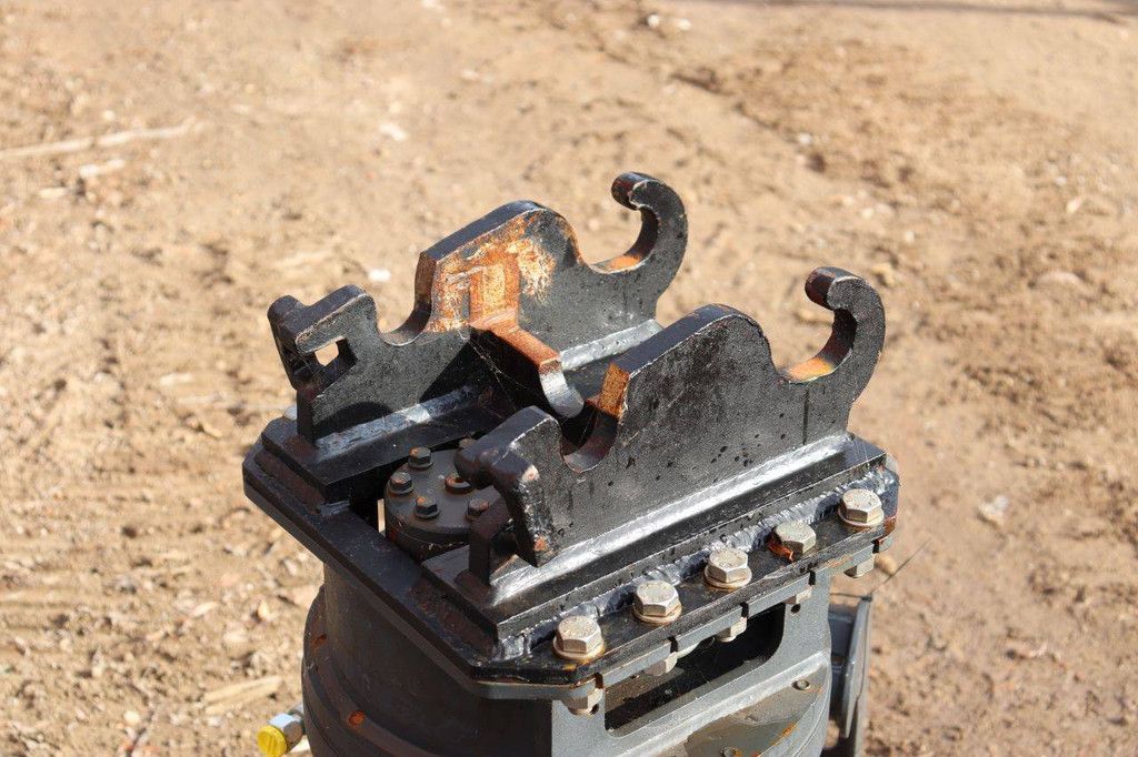 Mustang GRP150 CW05 2025 Sorting Grab New