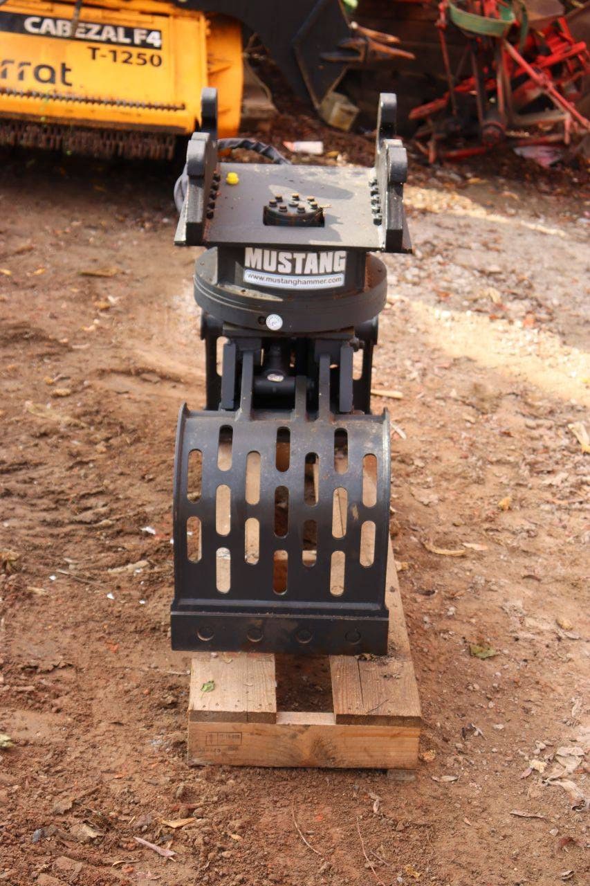 Sorteergrijper Mustang GRP150 CW10 2025