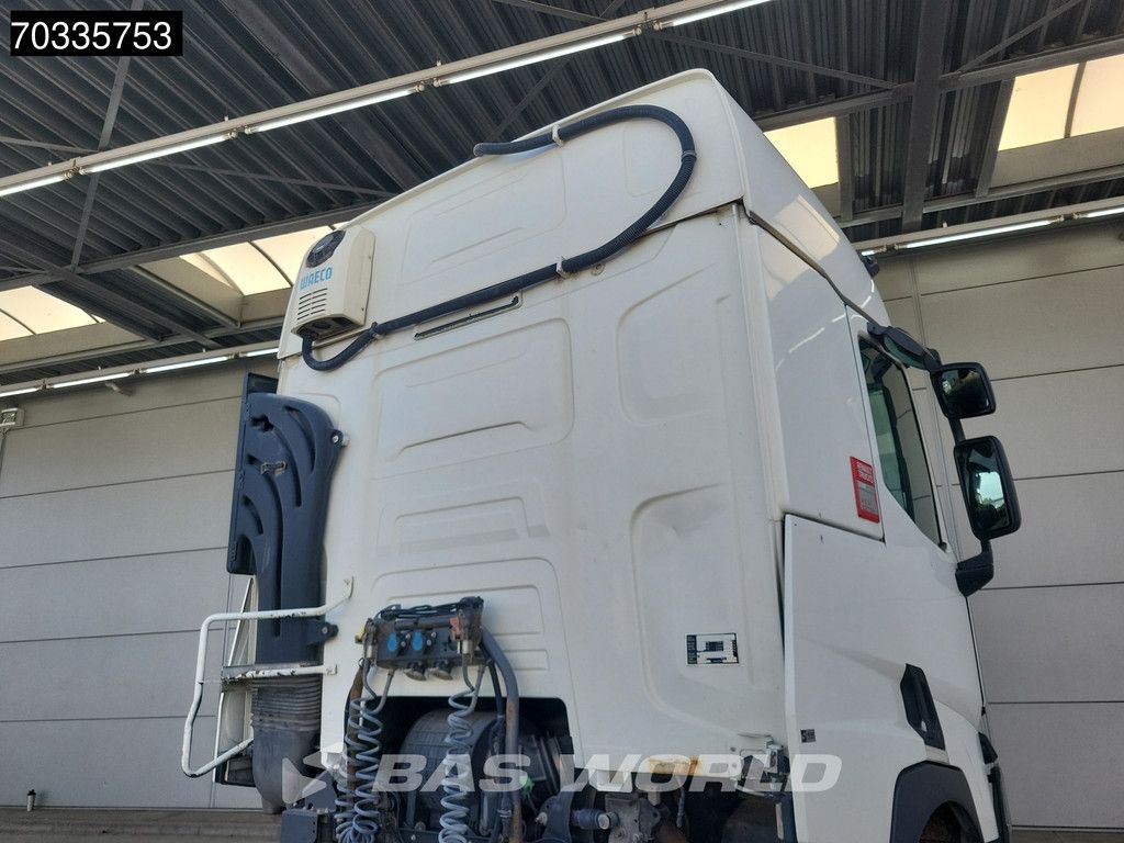 Renault T 480 4X2 SleeperCab Retarder 2x Tanks Standklima ACC