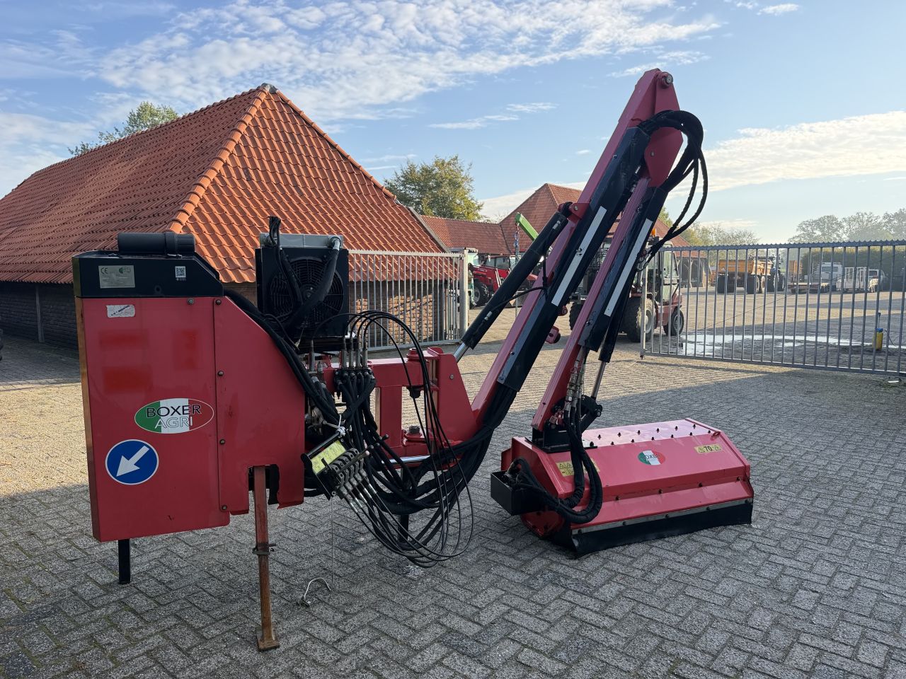 Boxer AM130-62 maaiarm met klepelmaaier, Bj 2020
