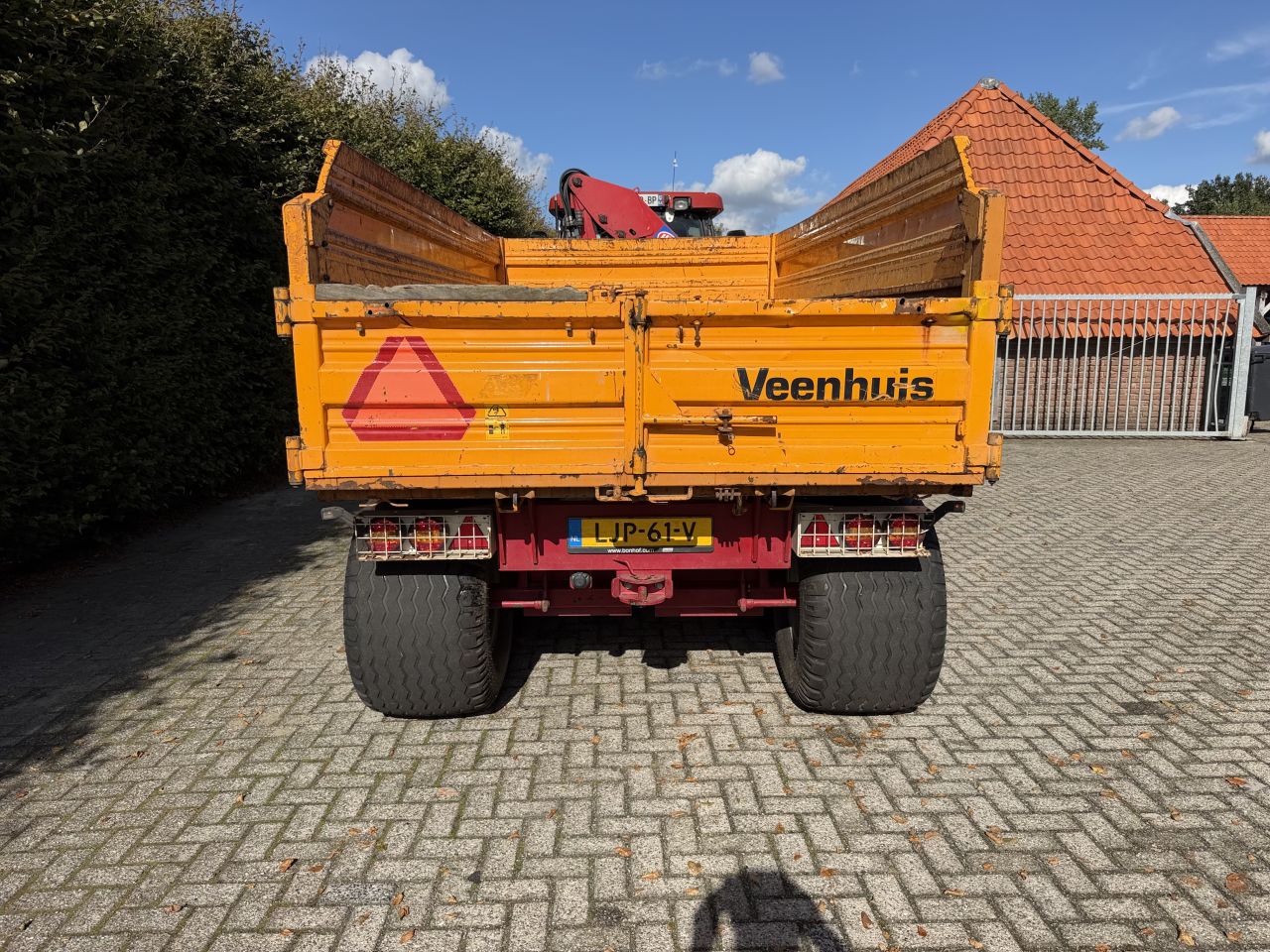 Veenhuis JVK8000 met kraan !!