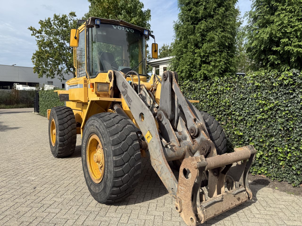 VOLVO L70B ( 1994 )