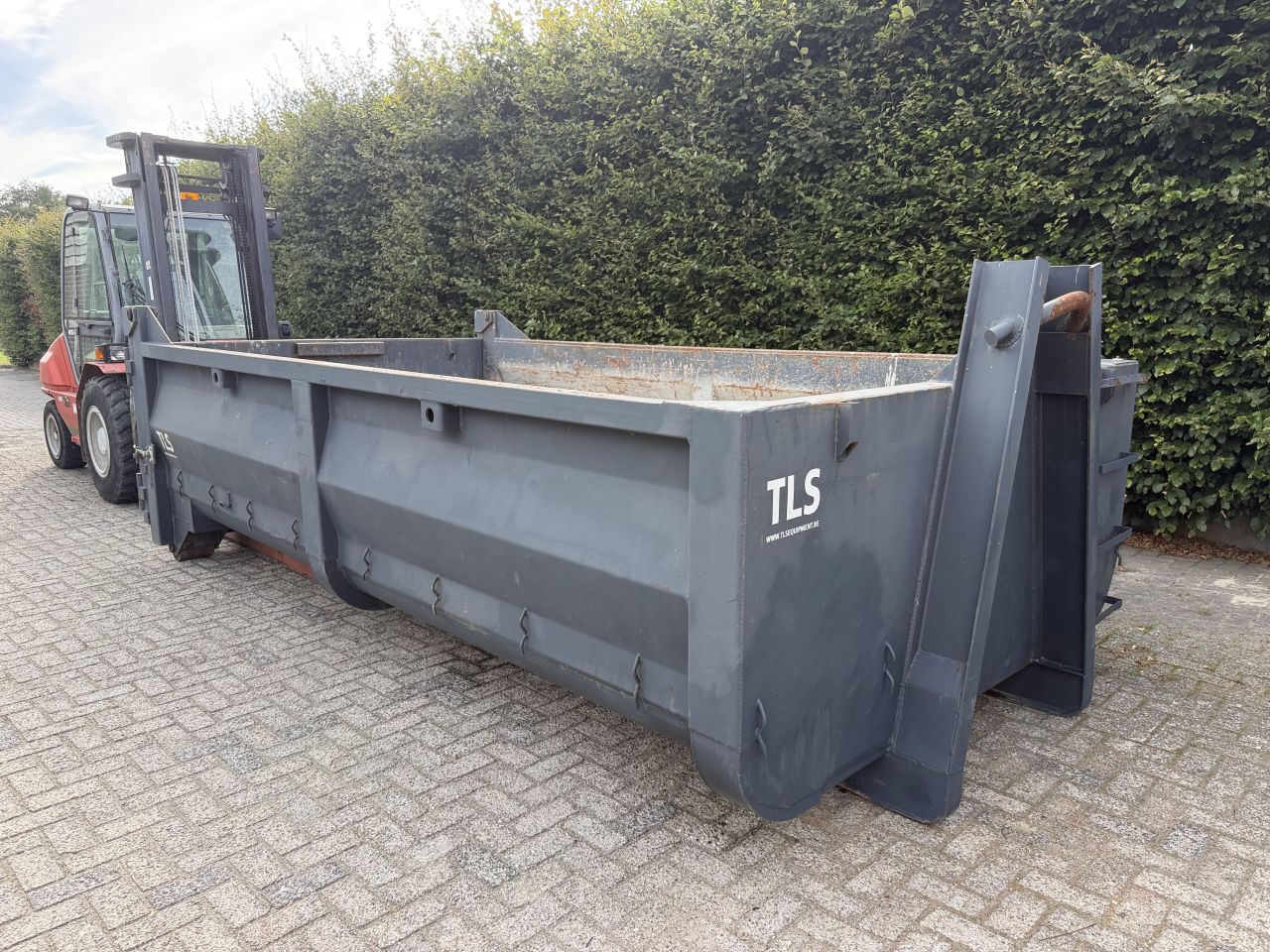 TLS PH12 haakarm Carrier met 3 containers!!