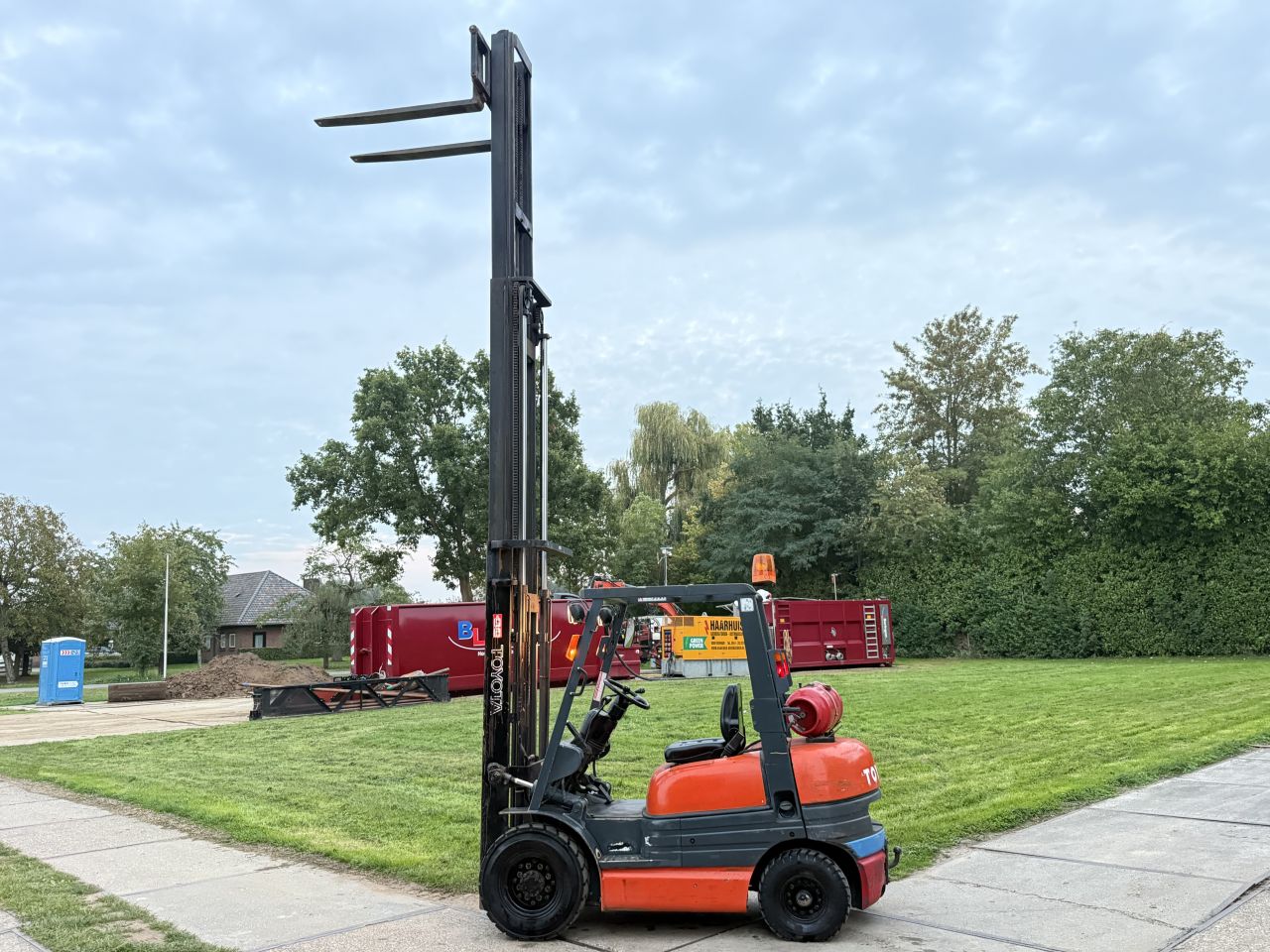 Toyota 2.5 tonner lpg heftruck 3-delige mast luchtbanden