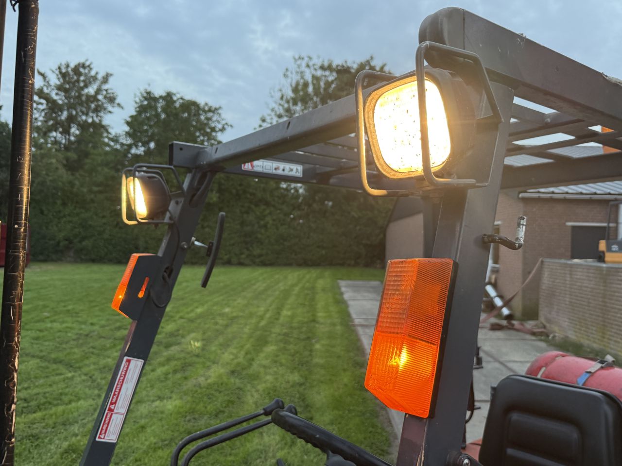 Toyota 2.5 tonner lpg heftruck 3-delige mast luchtbanden