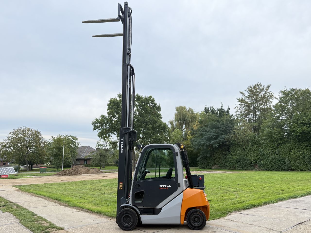 Still 2.5 tonner diesel 3-delig freelift Sideshift BJ2017