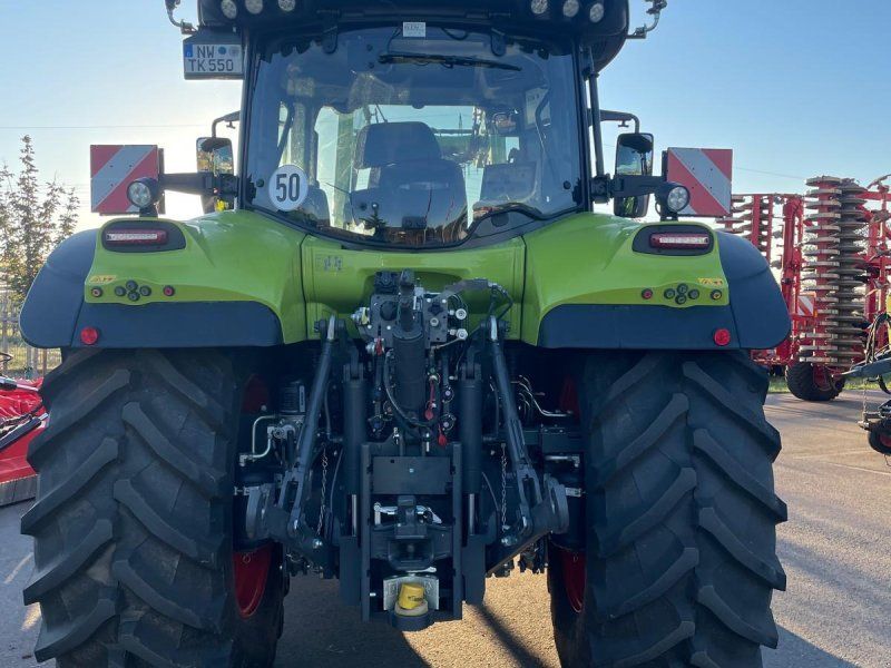 Claas Arion 550 Cmatic