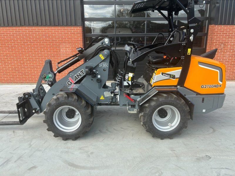 Giant G2700 HD