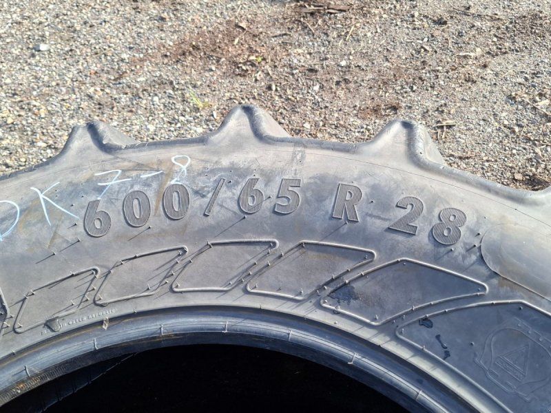 Mitas 600/65R28 XXX