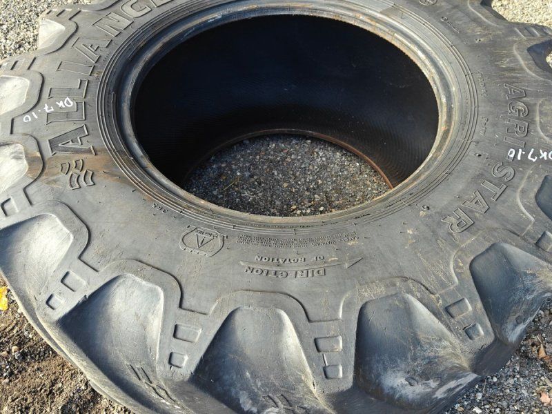 Alliance 600/65 R28 XXX