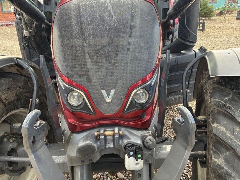 Valtra N174