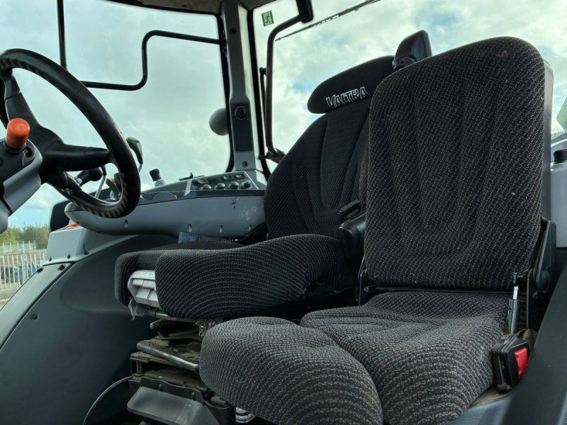 Valtra N174