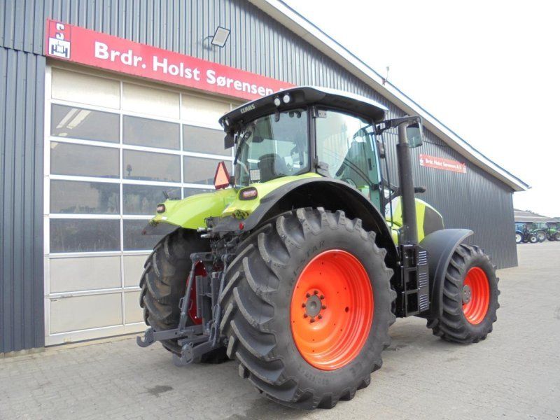 Claas AXION 800