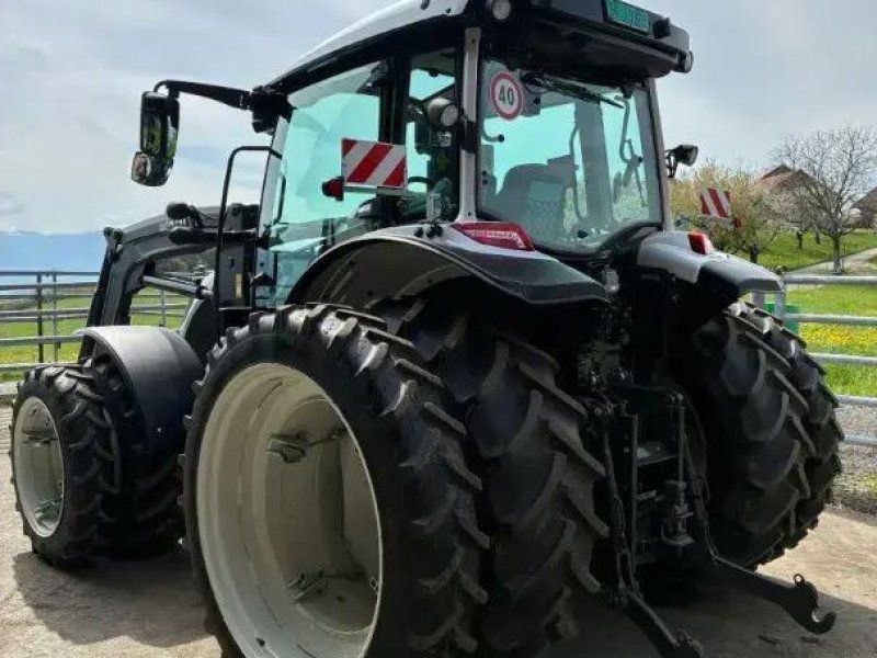 Valtra A 104