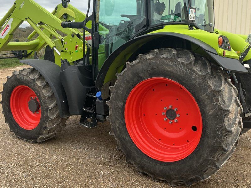 Claas ARION 450