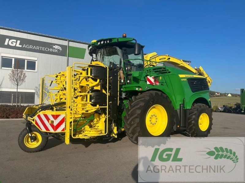 John Deere 9700 i