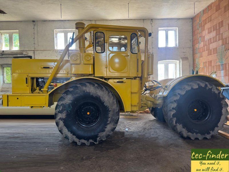 Kirovets K 700 A