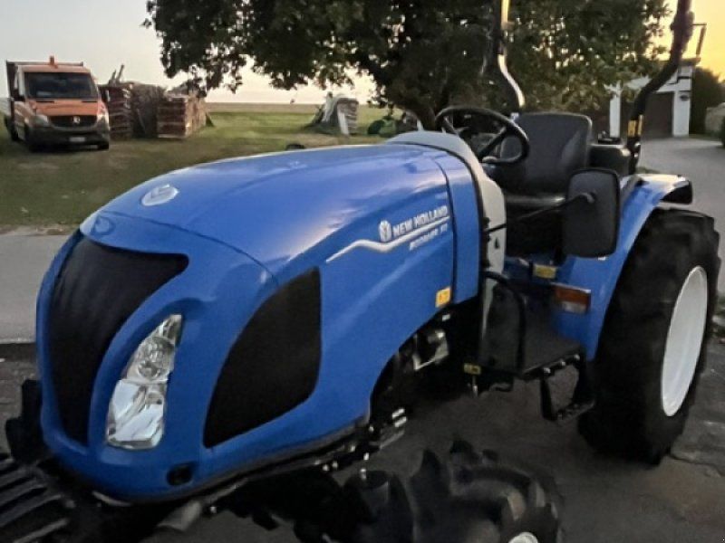 New Holland Boomer 50 HST