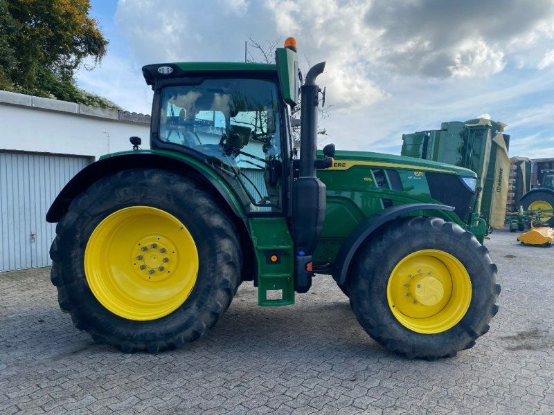 John Deere 6R 155