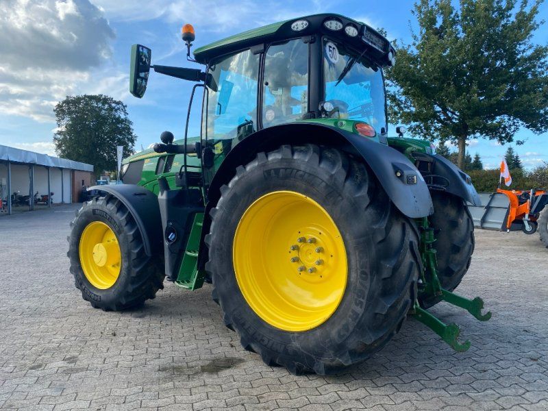 John Deere 6R 155