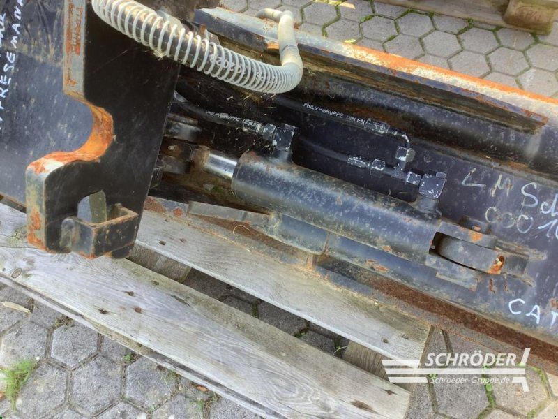 Caterpillar GRABENRÄUMLÖFFEL 1,80 M HYDR. SCHWENKBAR