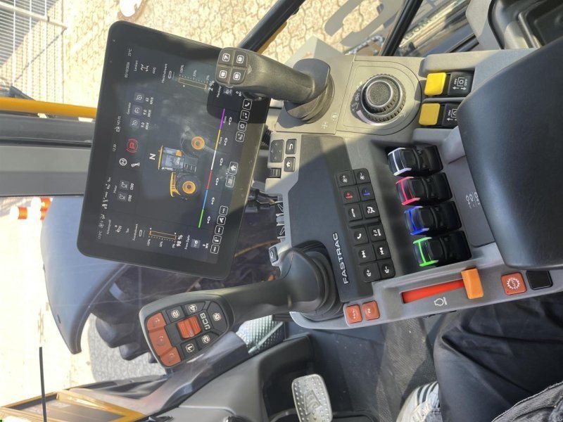 JCB Fastrac 4220 ICON