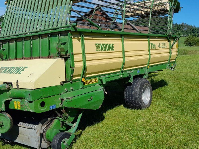 Krone Titan 4/32