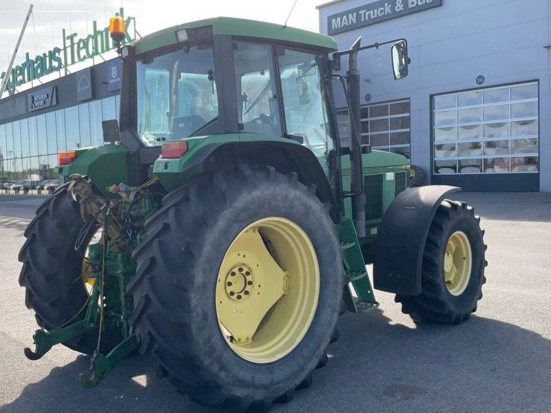 John Deere 6600
