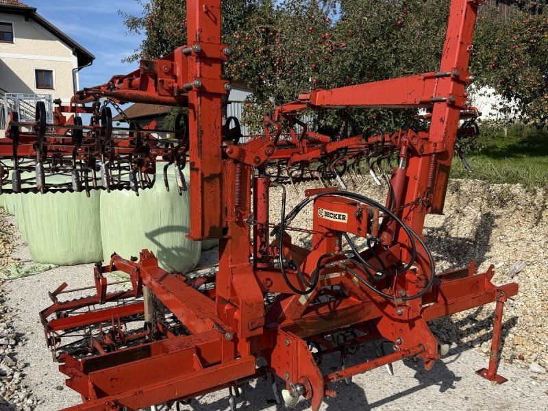 Becker 4500
