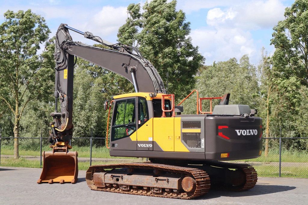 Volvo EC220E L EC220EL | EC 220 EL | TILT ROTATOR | BUCKET