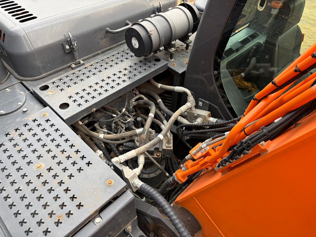 Doosan DX225LC-7 Long Reach 15.4 m