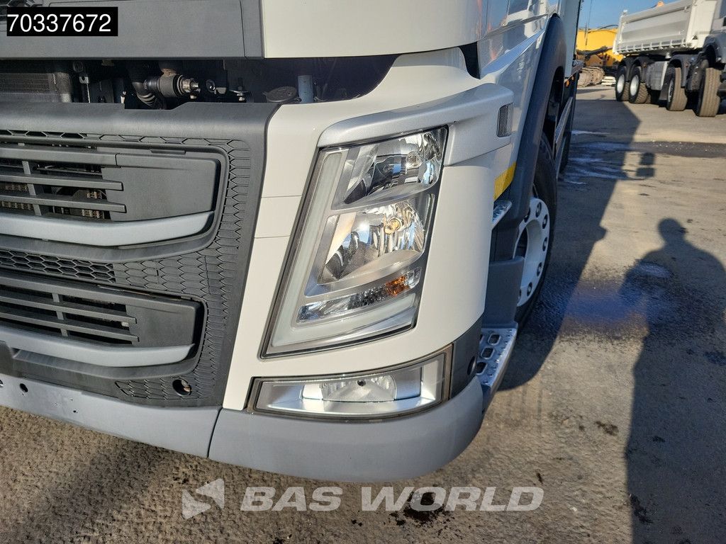 Volvo FM 330 6X2 2000kg Ladebordwand Full Air suspension Lift+steering Axle Automatic Euro 6