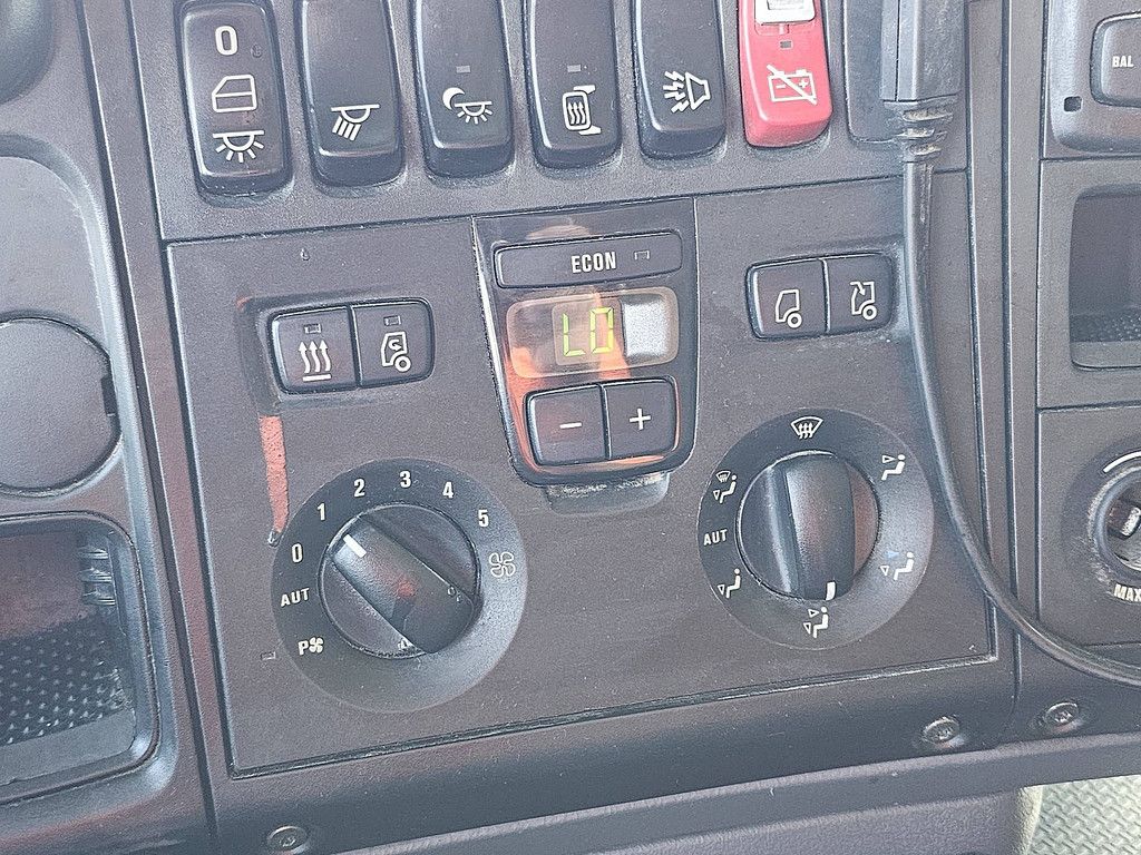 SCANIA R560 v8 6x2
