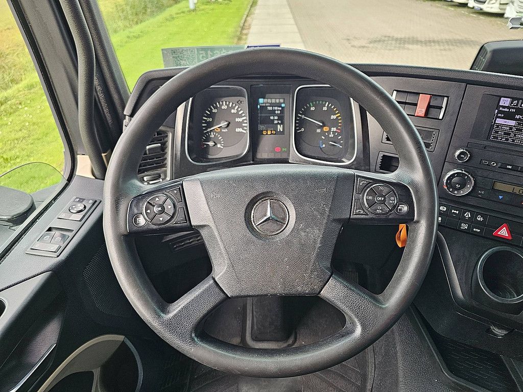 MERCEDES-BENZ ACTROS 1843