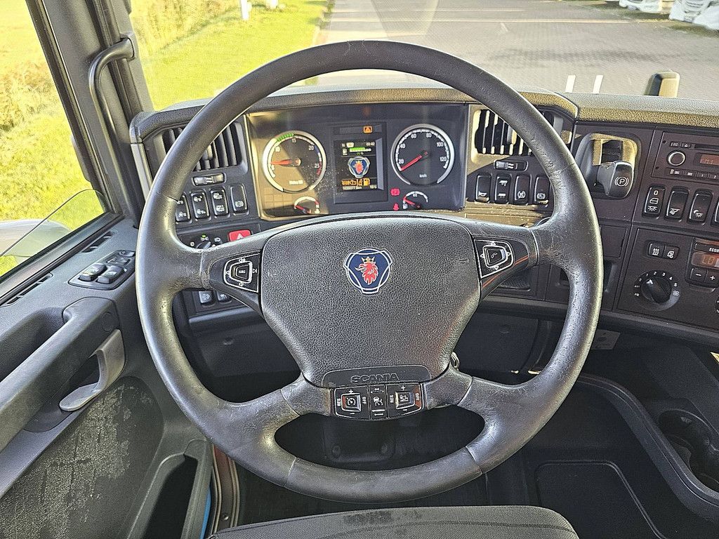 SCANIA R450