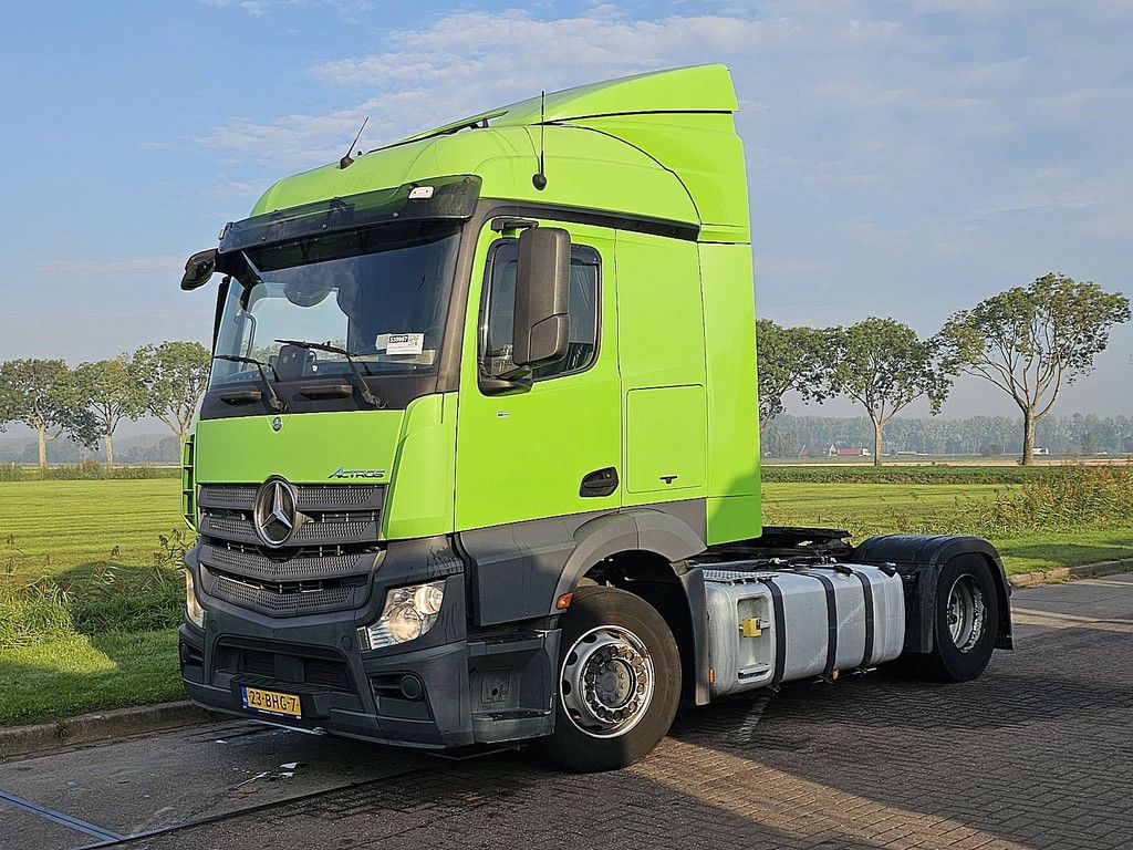 MERCEDES-BENZ ACTROS 1843 Streamspace Euro6 2xTank Spoilers NL-Truck First-Owner Good-Condtion!