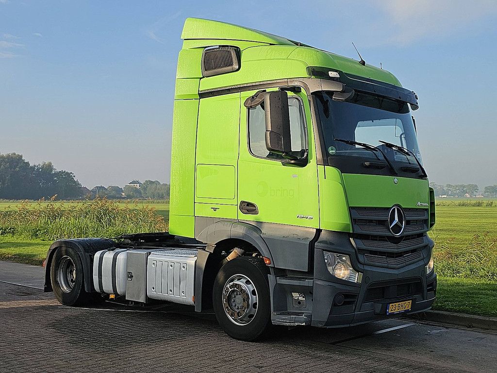MERCEDES-BENZ ACTROS 1843 Streamspace Euro6 2xTank Spoilers NL-Truck First-Owner Good-Condtion!
