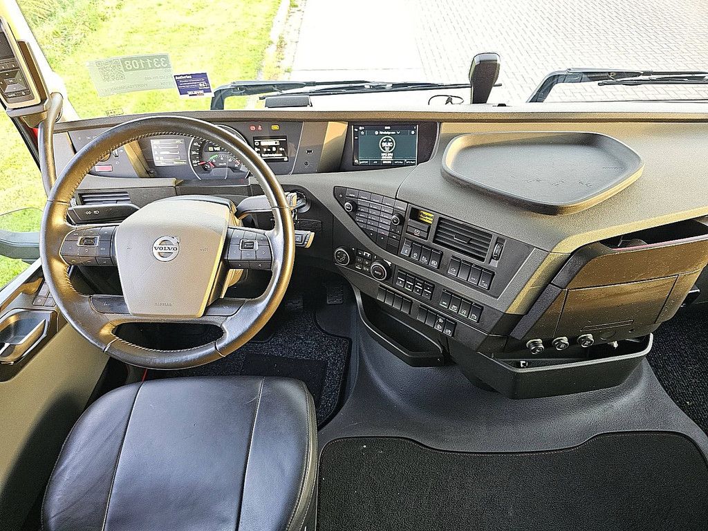 VOLVO FH 460 4x2 I-Parc-Cool I-Save Xenon Spoilers PTO 1st Owner!