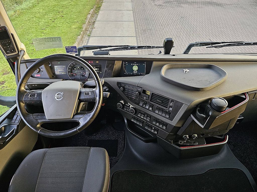 VOLVO FH 460 4x2 I-Parc-Cool I-Save Xenon Spoilers PTO 1st Owner Full-Air!