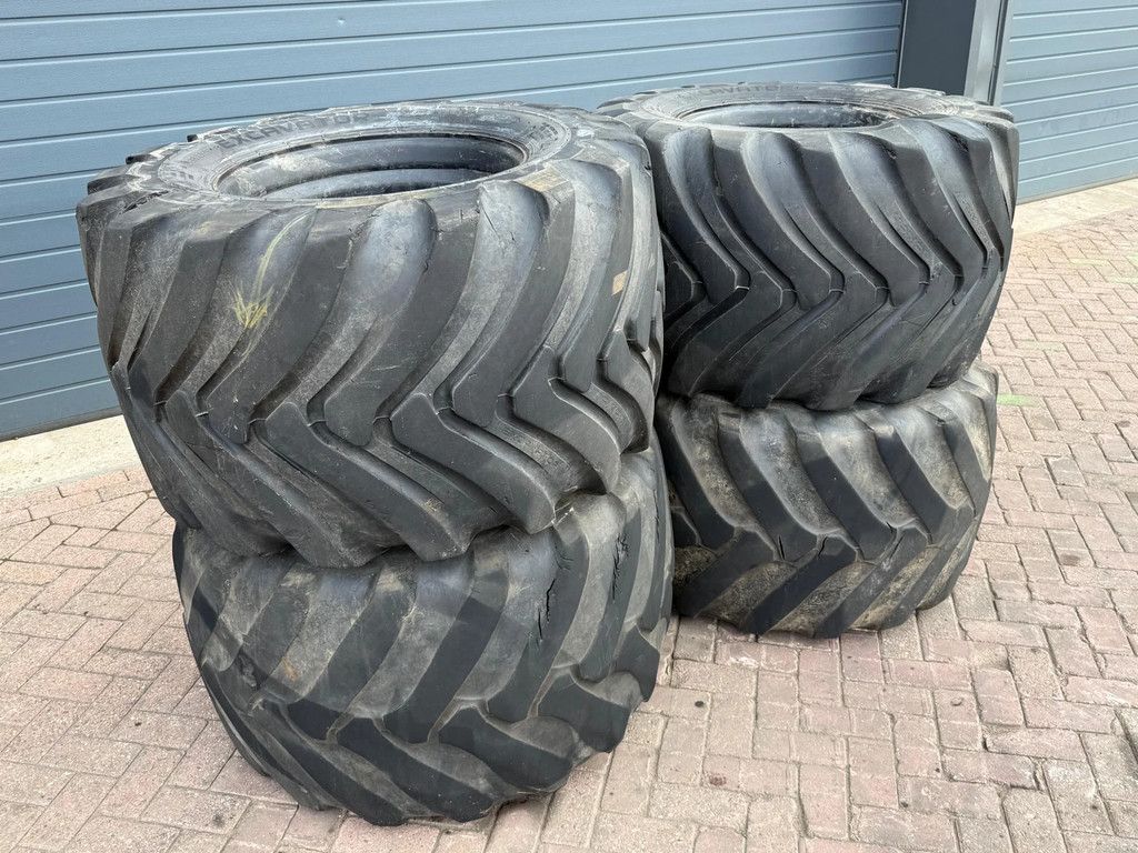 Overige Nokian 650/45-22.5