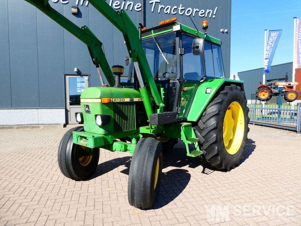 John Deere 2130 2wd